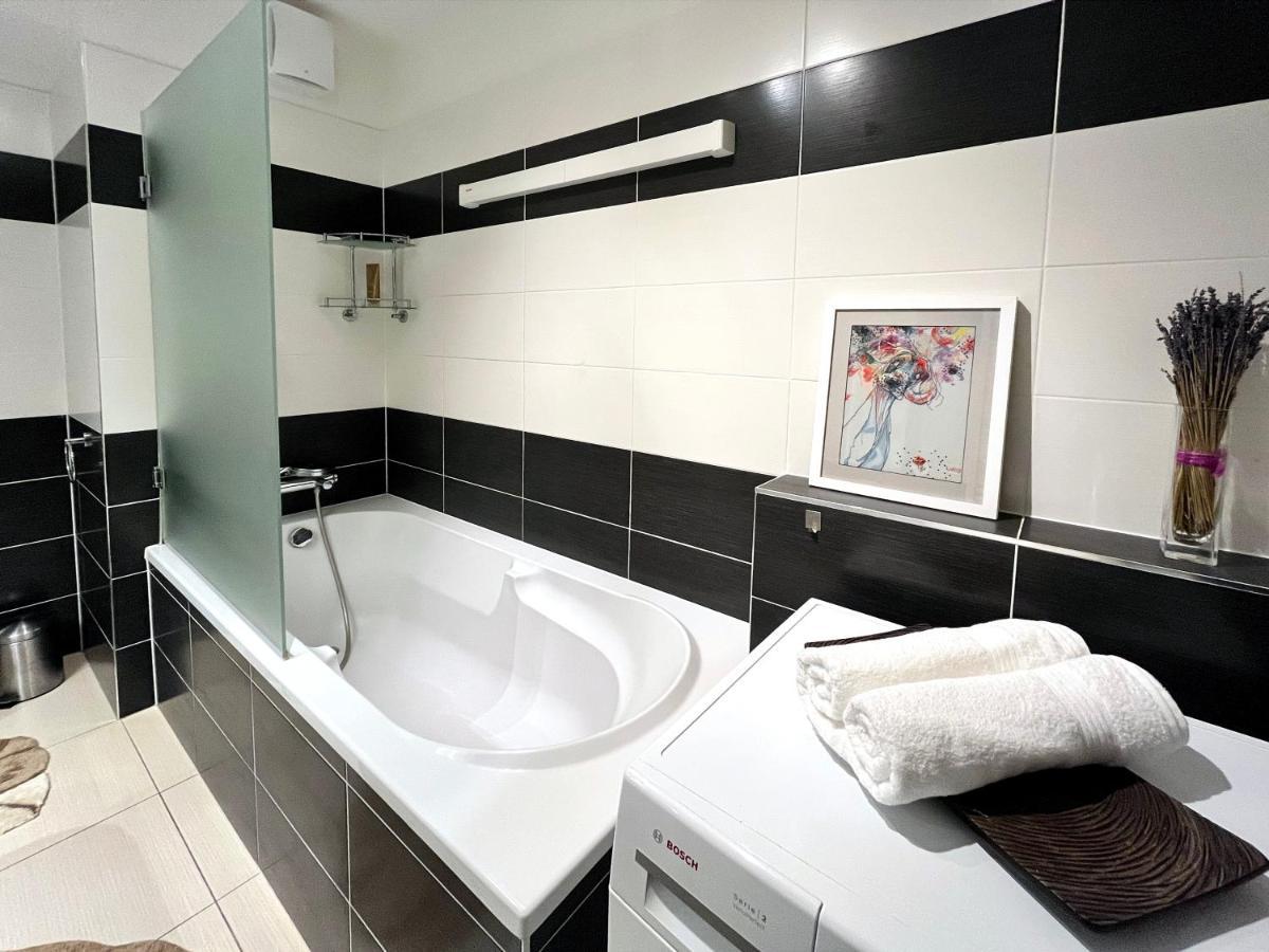 British Quarter Apartments ปราก ภายนอก รูปภาพ